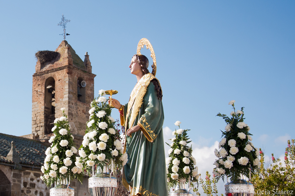 Santa Lucía durante la salida en procesión el año pasado